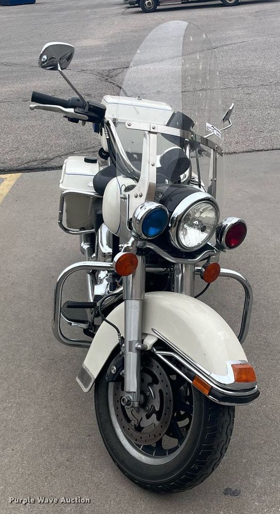 image for item GA9654 2008 Harley Davidson Road King Police  motorcycle