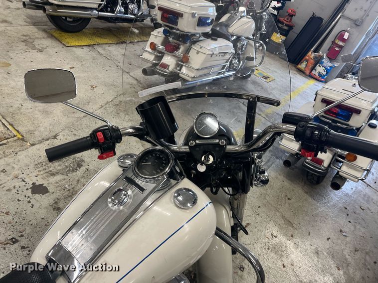 image for item GA9654 2008 Harley Davidson Road King Police  motorcycle