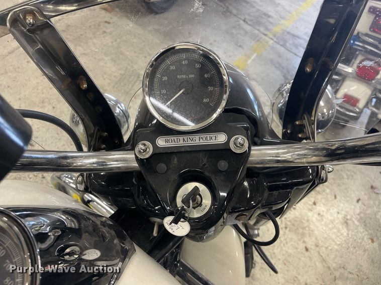 image for item GA9654 2008 Harley Davidson Road King Police  motorcycle
