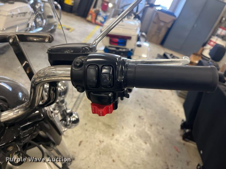 image for item GA9654 2008 Harley Davidson Road King Police  motorcycle