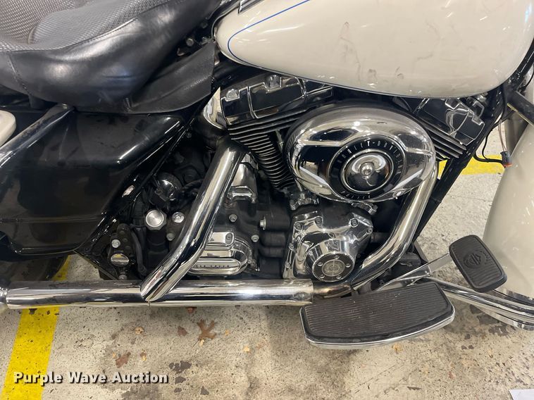 image for item GA9654 2008 Harley Davidson Road King Police  motorcycle