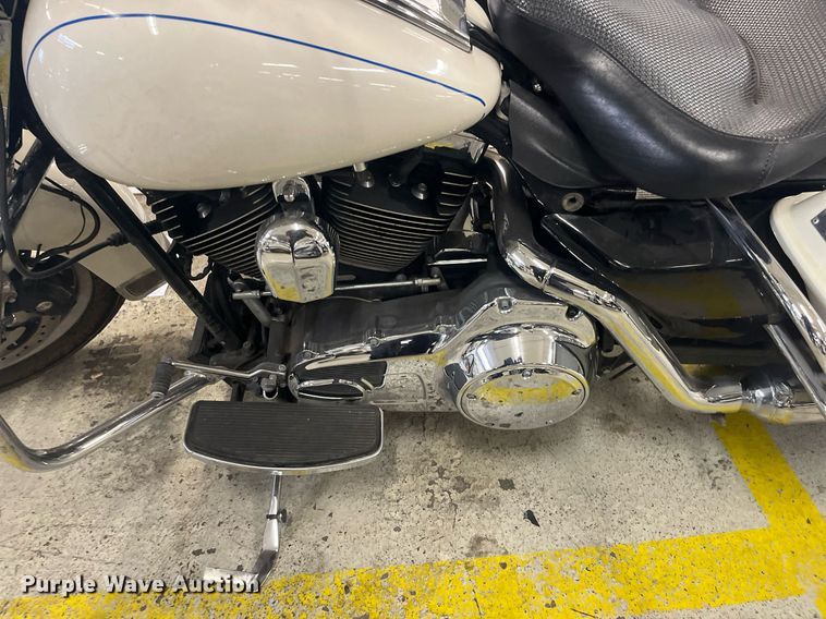 image for item GA9654 2008 Harley Davidson Road King Police  motorcycle