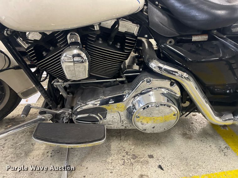 image for item GA9654 2008 Harley Davidson Road King Police  motorcycle