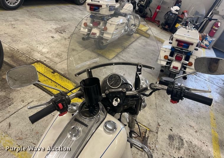 image for item GA9655 2008 Harley Davidson Road King Police  motorcycle