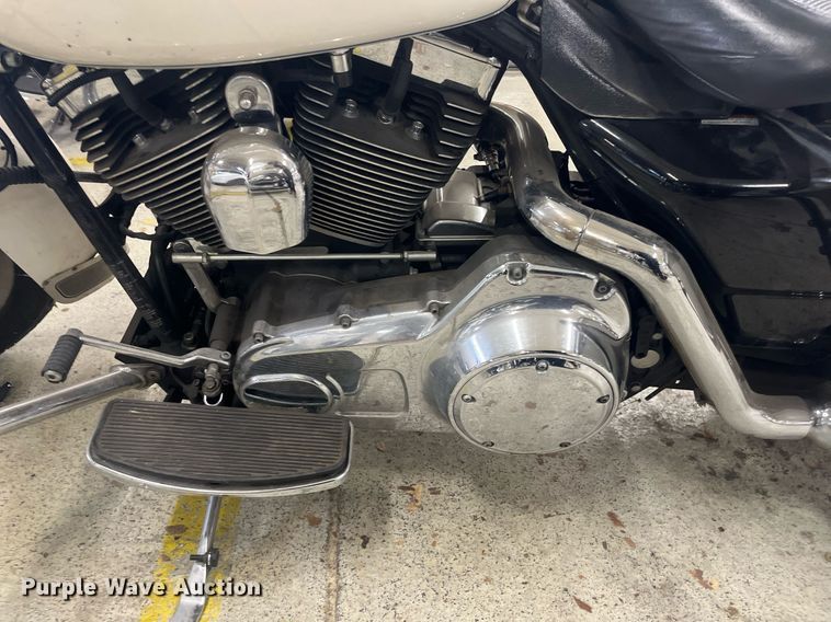 image for item GA9655 2008 Harley Davidson Road King Police  motorcycle