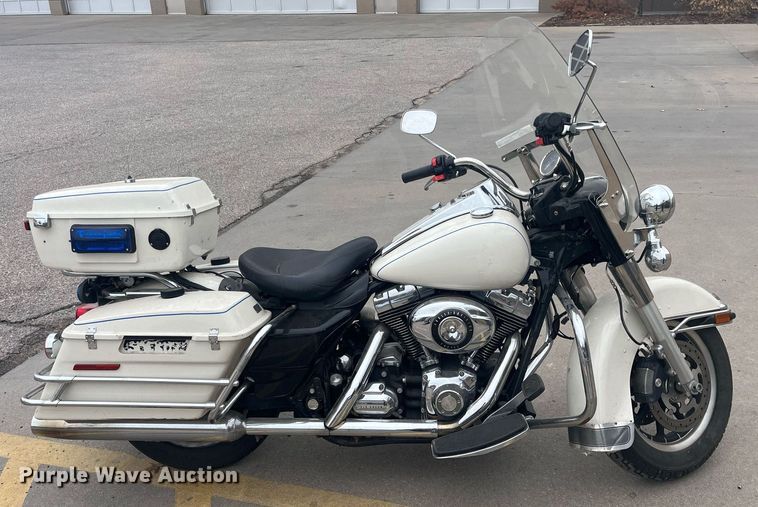 image for item GA9656 2008 Harley Davidson Road King Police  motorcycle