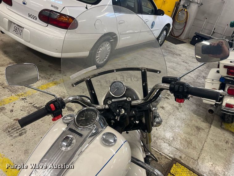 image for item GA9656 2008 Harley Davidson Road King Police  motorcycle