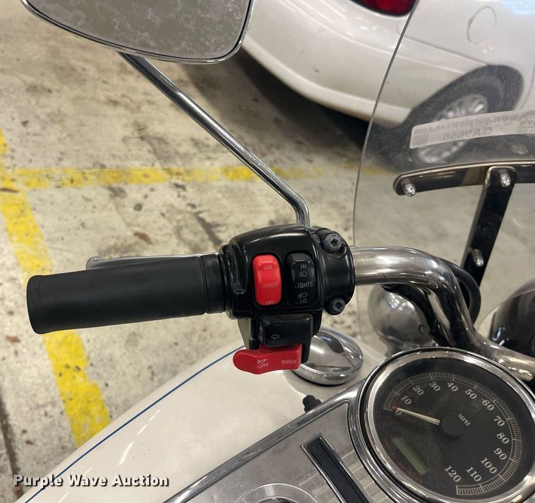 image for item GA9656 2008 Harley Davidson Road King Police  motorcycle