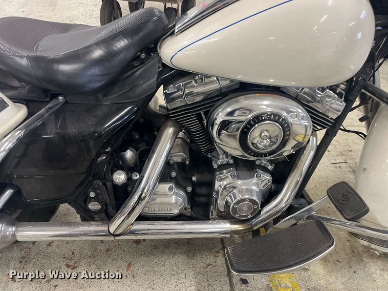 image for item GA9656 2008 Harley Davidson Road King Police  motorcycle