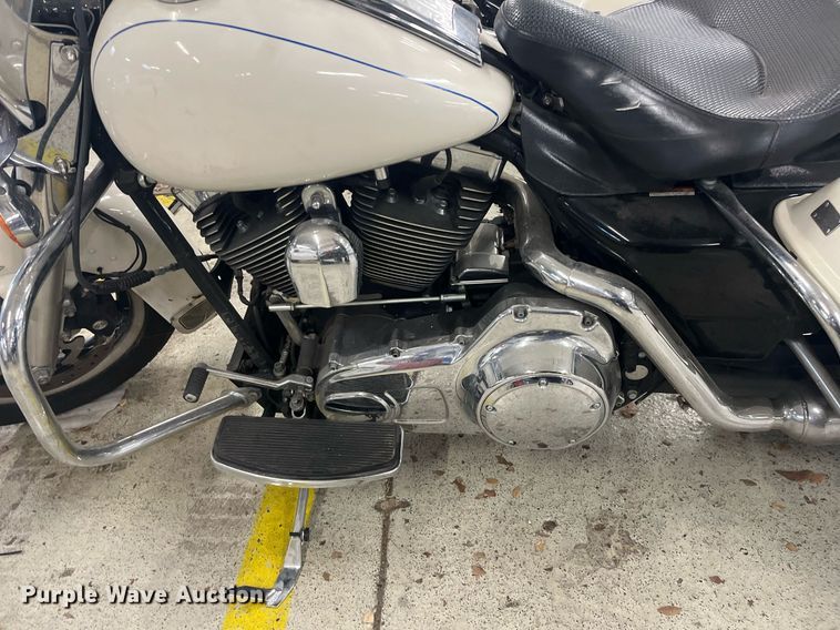 image for item GA9656 2008 Harley Davidson Road King Police  motorcycle