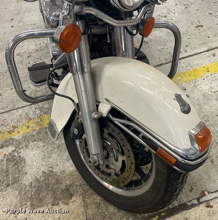 image for item GA9656 2008 Harley Davidson Road King Police  motorcycle