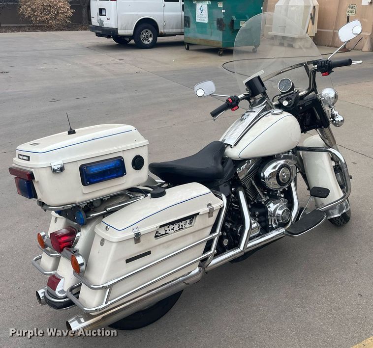 image for item GA9657 2008 Harley Davidson Road King Police  motorcycle