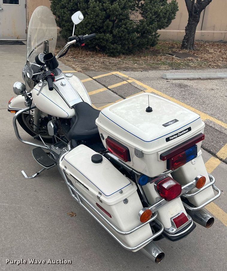 image for item GA9657 2008 Harley Davidson Road King Police  motorcycle