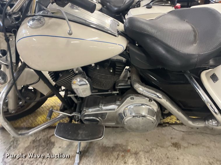 image for item GA9657 2008 Harley Davidson Road King Police  motorcycle