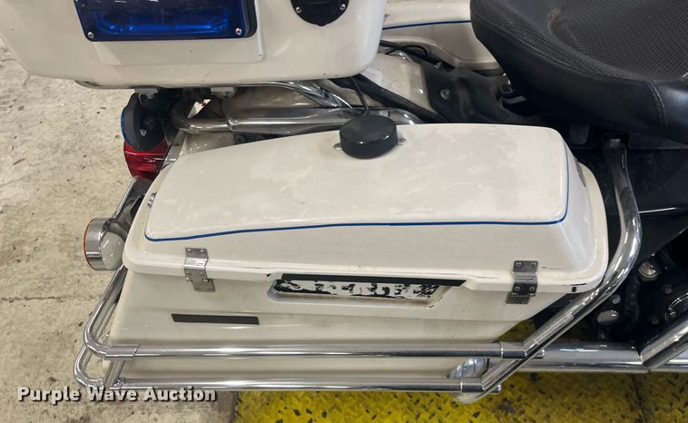 image for item GA9657 2008 Harley Davidson Road King Police  motorcycle