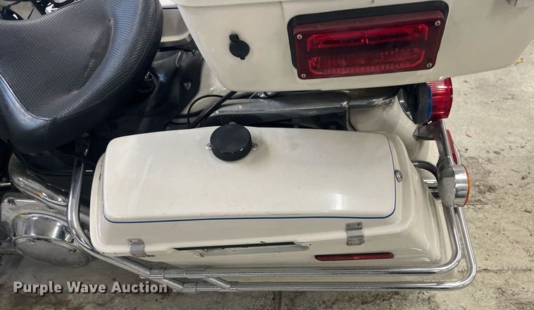 image for item GA9657 2008 Harley Davidson Road King Police  motorcycle