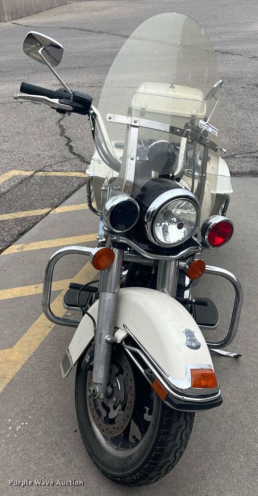 image for item GA9658 2008 Harley Davidson Road King Police  motorcycle