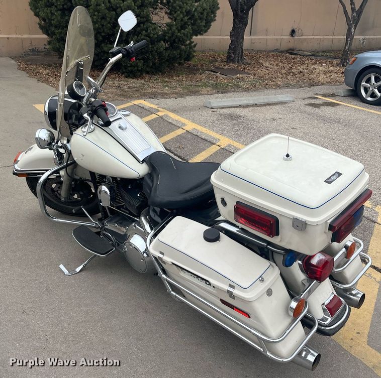 image for item GA9658 2008 Harley Davidson Road King Police  motorcycle