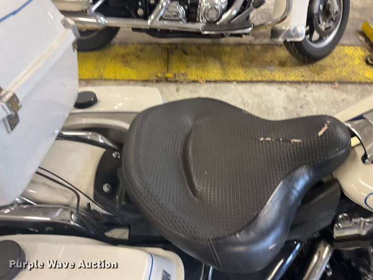 image for item GA9658 2008 Harley Davidson Road King Police  motorcycle