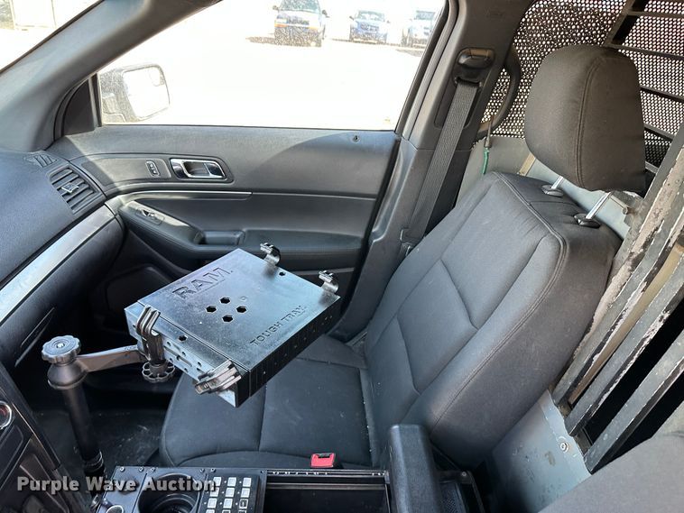 image for item GP9609 2017 Ford Explorer Police Interceptor  SUV