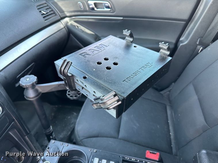 image for item GP9609 2017 Ford Explorer Police Interceptor  SUV