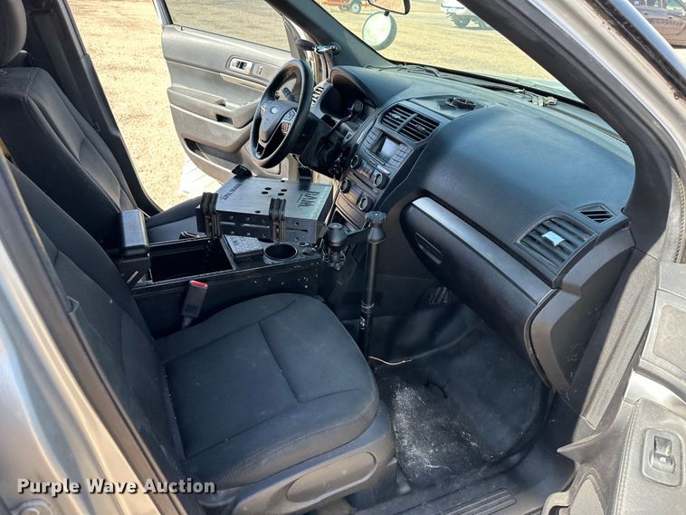 image for item GP9609 2017 Ford Explorer Police Interceptor  SUV