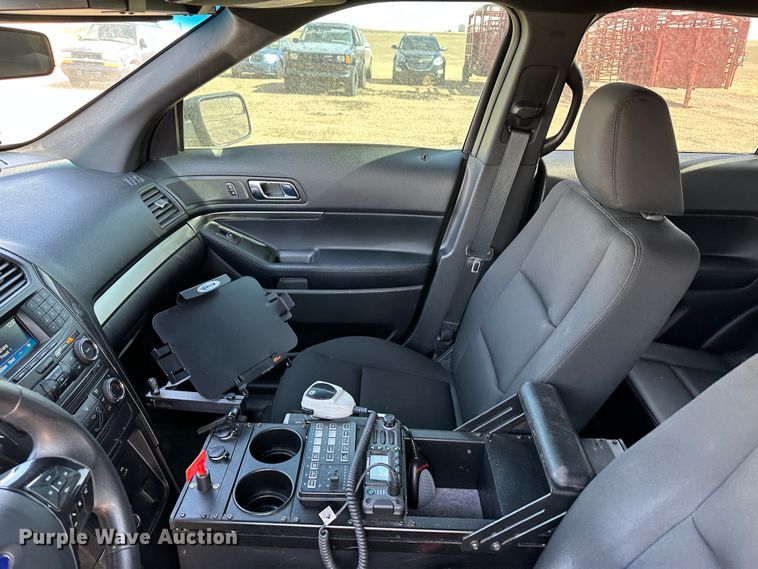 image for item GP9610 2016 Ford Explorer Police Interceptor  SUV