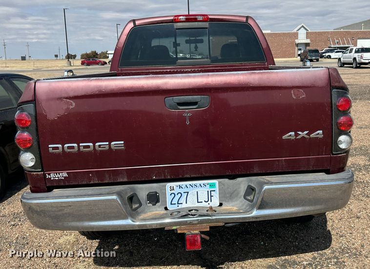 image for item GP9613 2002 Dodge Ram 1500  Quad Cab pickup truck