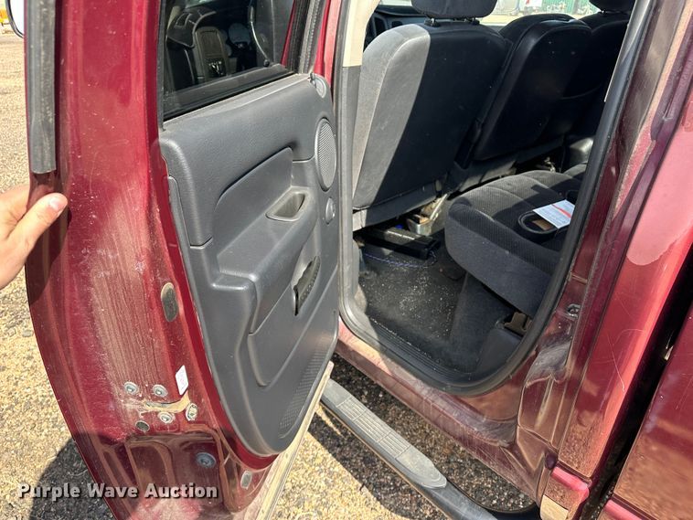 image for item GP9613 2002 Dodge Ram 1500  Quad Cab pickup truck