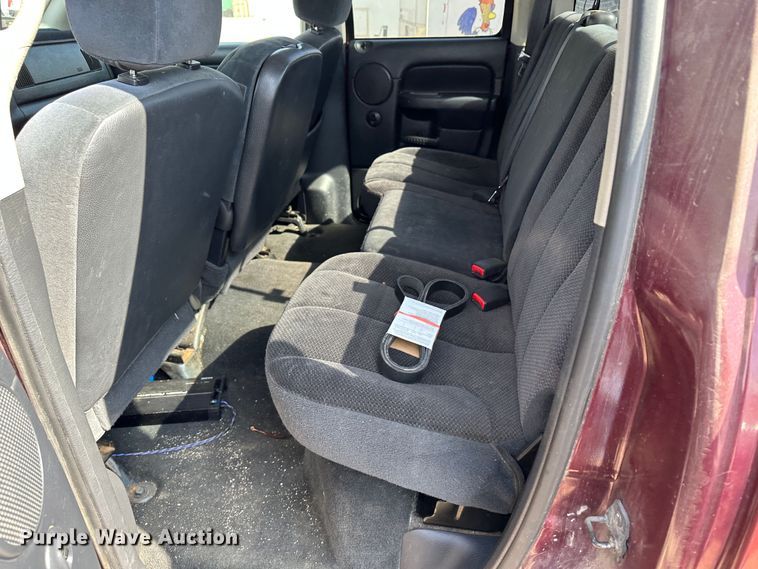 image for item GP9613 2002 Dodge Ram 1500  Quad Cab pickup truck