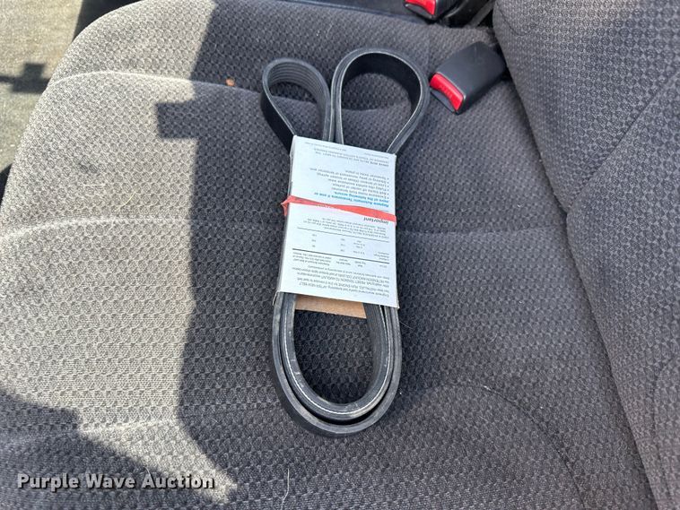 image for item GP9613 2002 Dodge Ram 1500  Quad Cab pickup truck