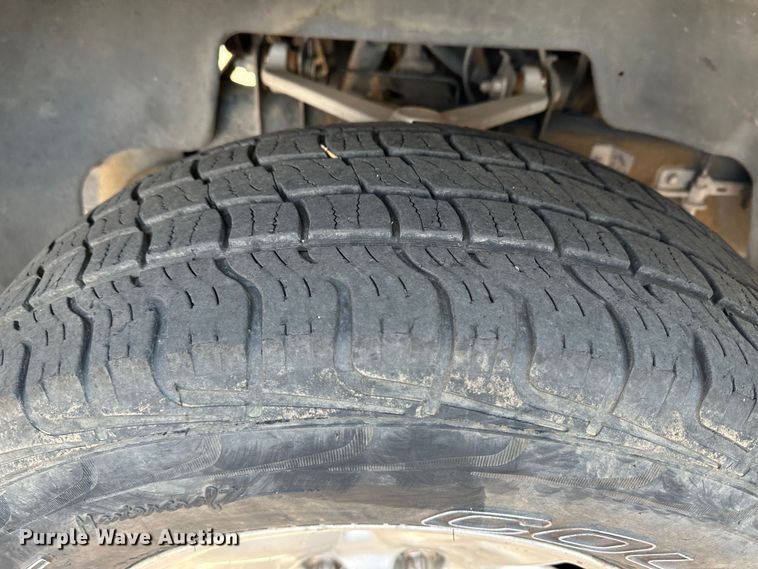 image for item GP9613 2002 Dodge Ram 1500  Quad Cab pickup truck