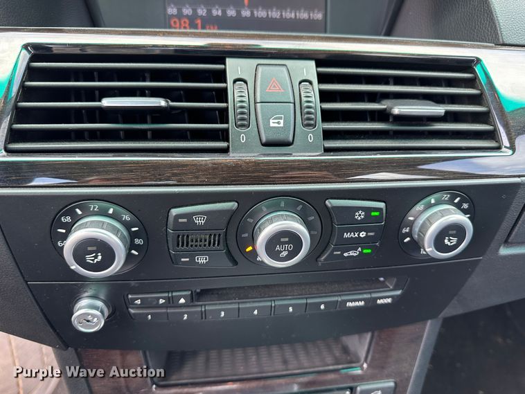 image for item GP9614 2010 BMW 528i