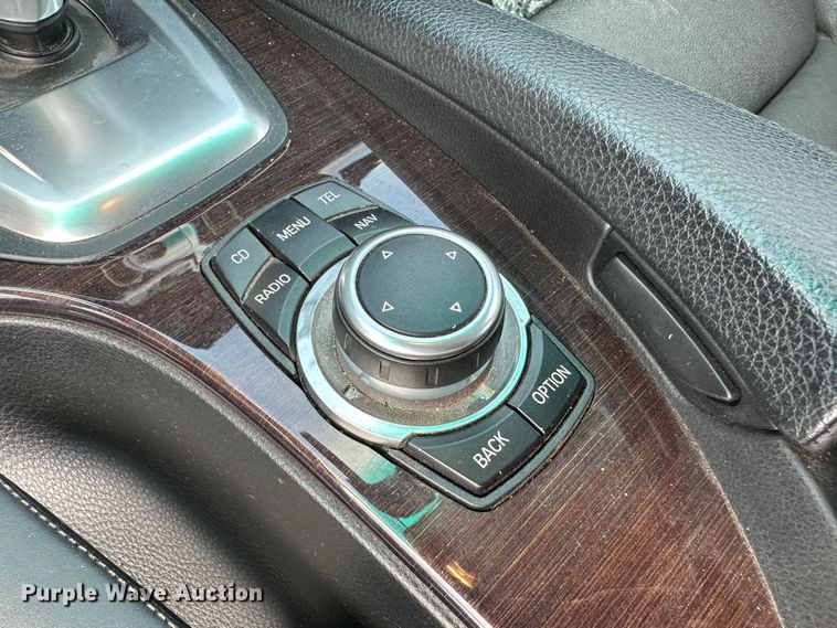 image for item GP9614 2010 BMW 528i