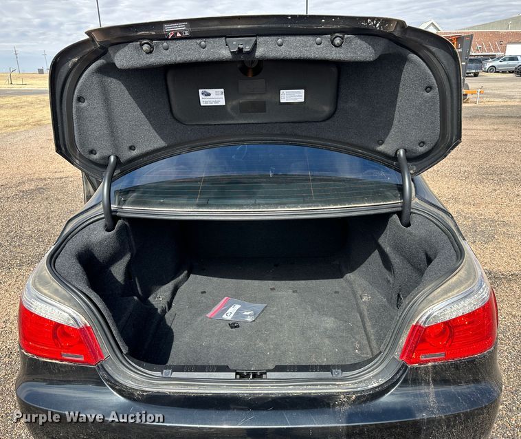 image for item GP9614 2010 BMW 528i