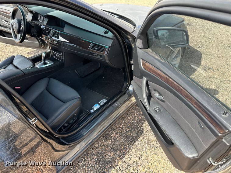 image for item GP9614 2010 BMW 528i