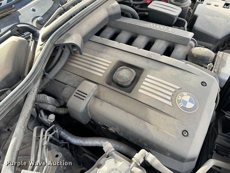 image for item GP9614 2010 BMW 528i