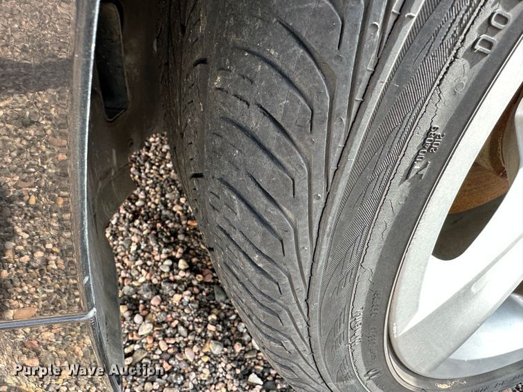 image for item GP9614 2010 BMW 528i