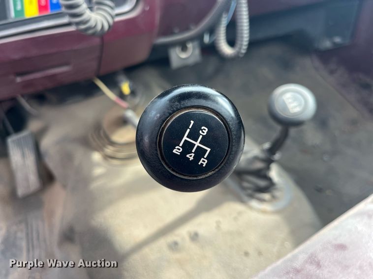 image for item HP9471 1990 Dodge Ram W350  utility bed pickup truck