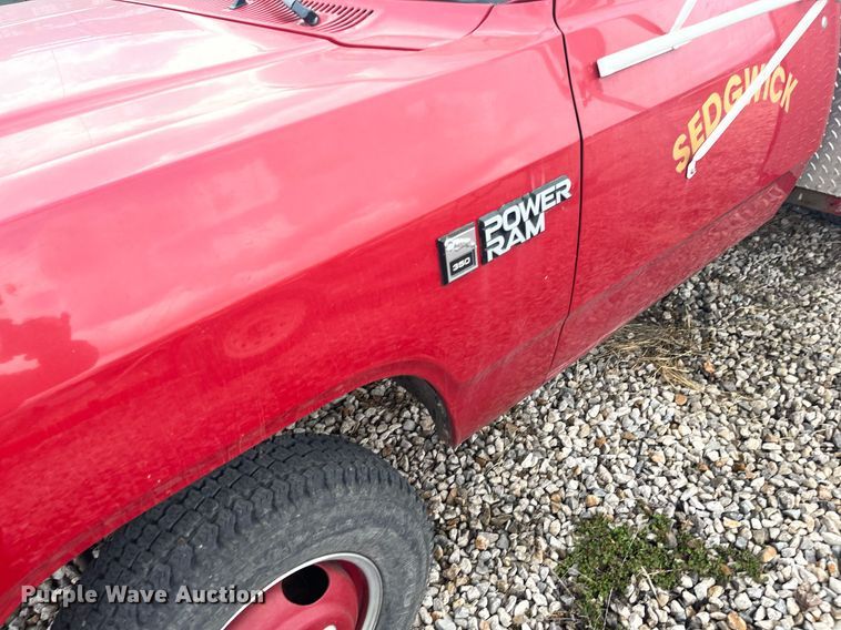 image for item HP9471 1990 Dodge Ram W350  utility bed pickup truck