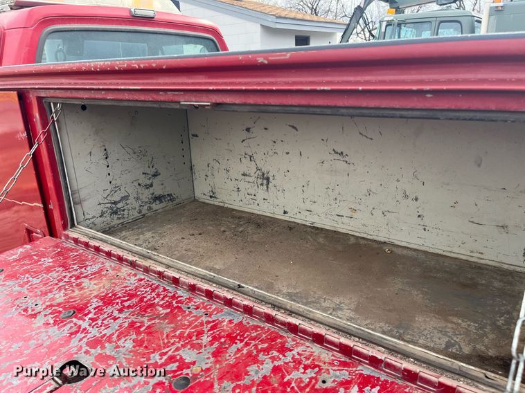 image for item HP9471 1990 Dodge Ram W350  utility bed pickup truck