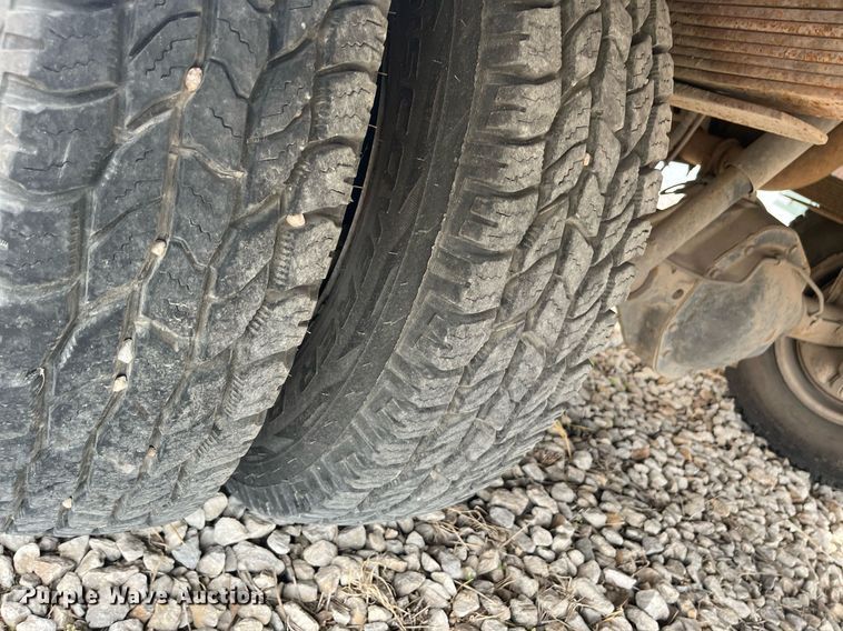 image for item HP9471 1990 Dodge Ram W350  utility bed pickup truck