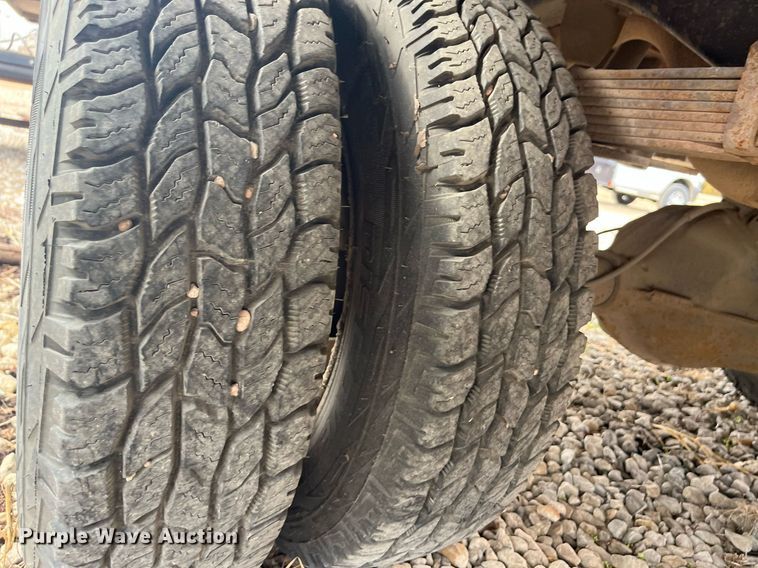 image for item HP9471 1990 Dodge Ram W350  utility bed pickup truck