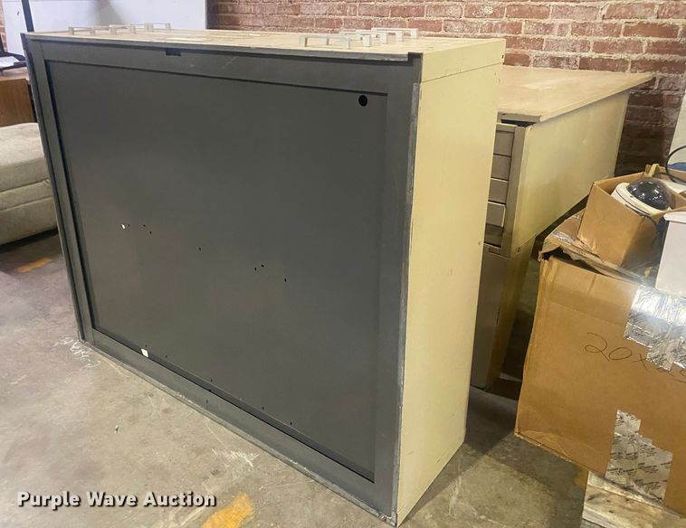 image for item IG9994 Hamilton  drafting table