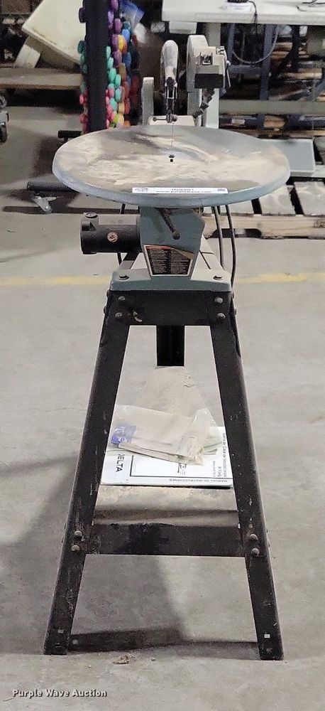 image for item IO9381 Delta Q3  18" scroll saw