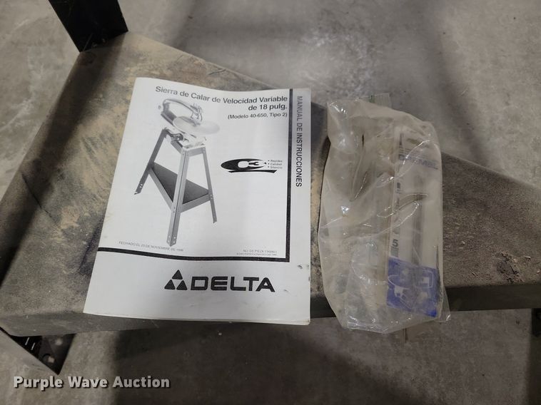 image for item IO9381 Delta Q3  18" scroll saw