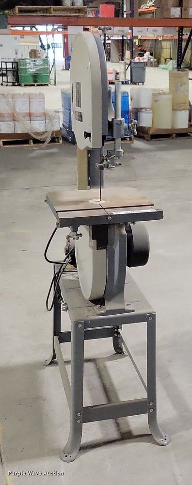 image for item IO9382 Delta 14  band saw