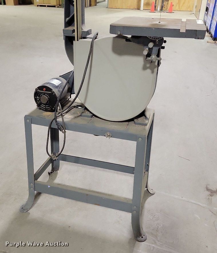 image for item IO9382 Delta 14  band saw
