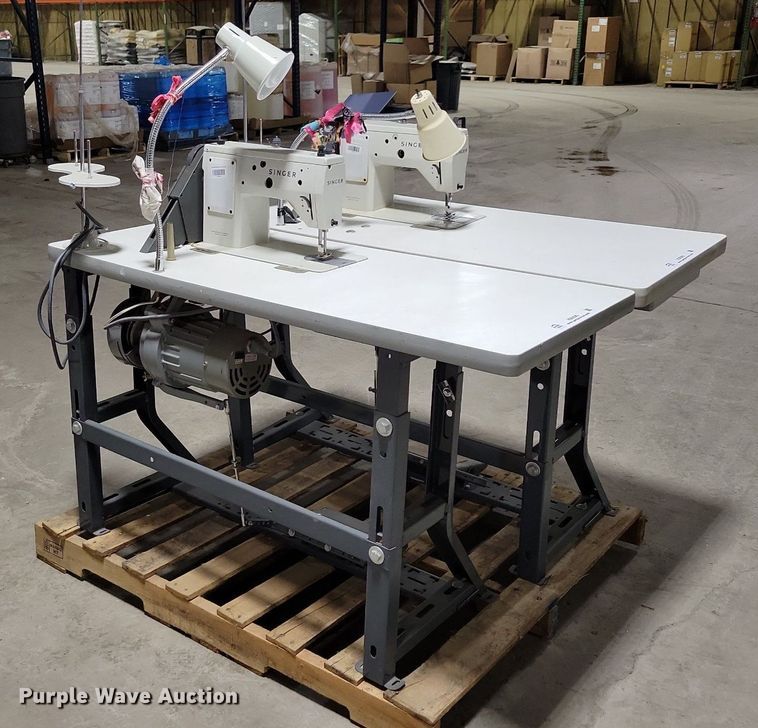 Singer 20 U73 sewing machine in Des Moines, IA Item IO9390 sold