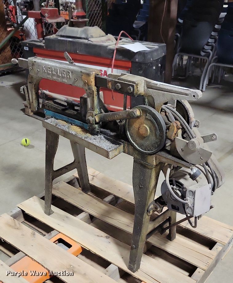 image for item IO9394 Keller  band saw